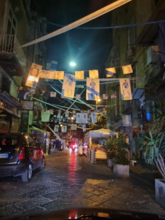 Appartamento La Casa Di Zia Raf Napoli